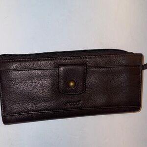 Ecco Dark Brown Leather Clutch Wallet New